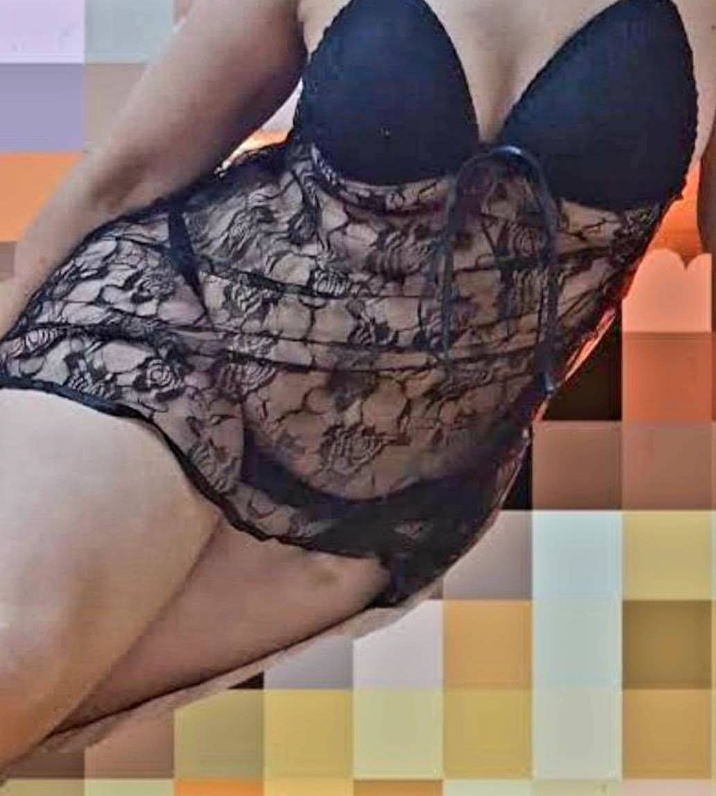 Büyükçekmece Escort Bayan Sena İle Tutkulu Zevk Dolu Anlar