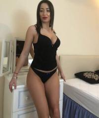 Büyükçekmece Escort Su Yanardağ Gibi Azgın Partnerini Bekliyor